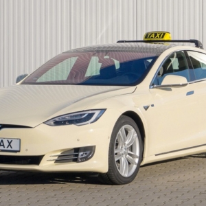 La Tesla Model S autorisée à circuler comme Taxi en Allemagne