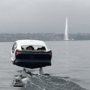 [Vidéo] Le SeaBubble en test sur le lac Léman à Genève
