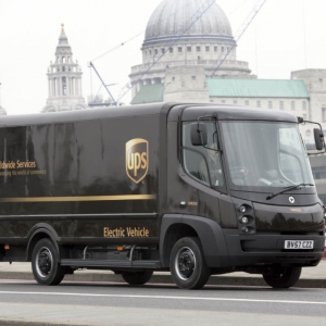 UPS s'équipe de véhicules électriques pour la livraison