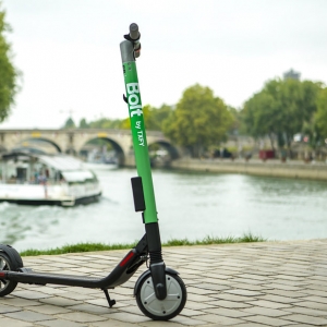 Txfy déploie des trottinettes électriques en libre service à Paris