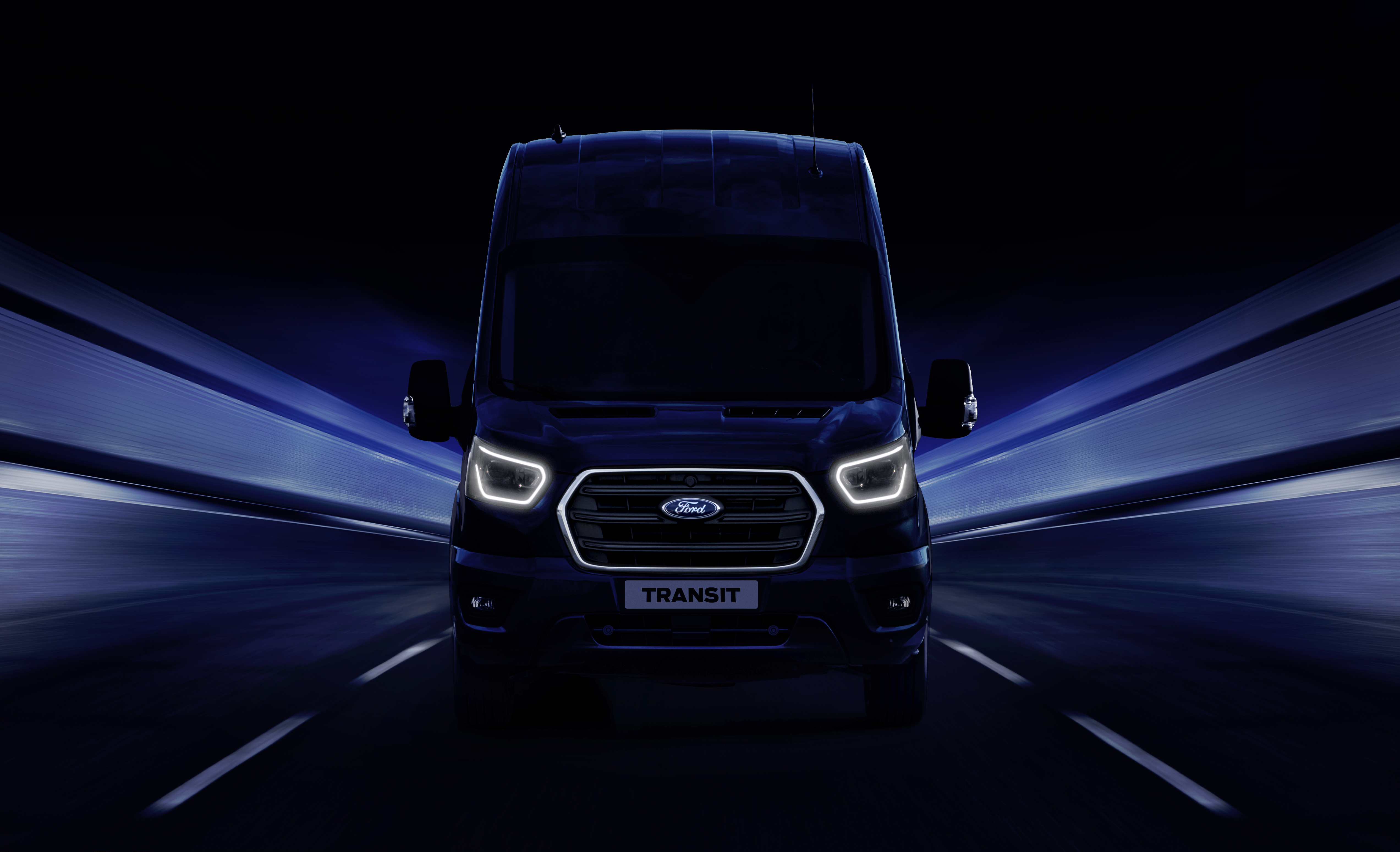 La nouvelle génération d'utilitaires Ford Transit : des modèles électrifiés et connectés