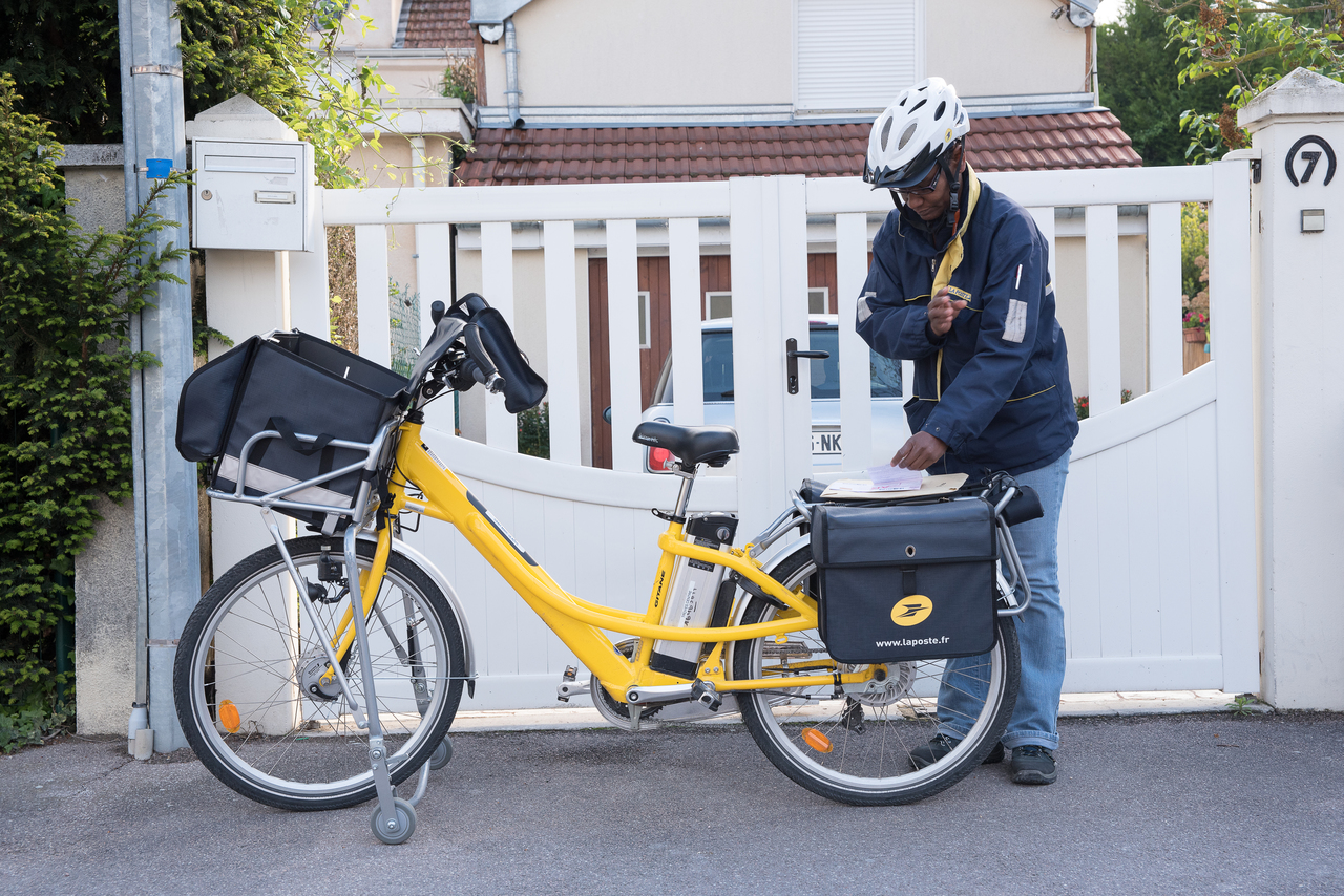 La Poste possède la flotte de véhicules électriques la plus importante du monde