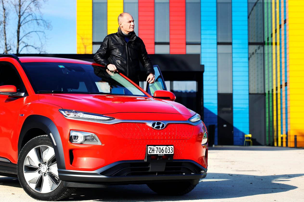Bertrand Piccard et Hyundai : l'aventure continue avec KONA electric