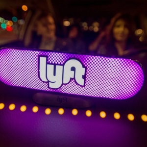 Lyft réussit son introduction en bourse