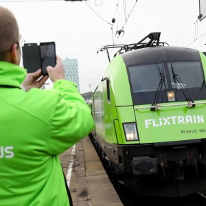 Flixbus reporte l'entrée en service de FlixTrain