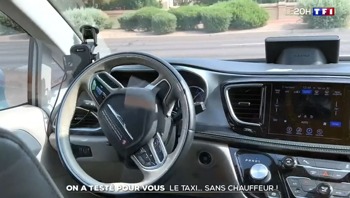 TF1 teste le taxi autonome de Waymo