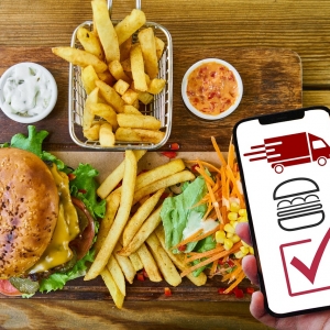 Uber Eats intègre Alexa pour permettre aux clients de suivre leur commande à chaque étape de livraison