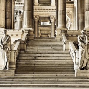 Bruxelles : Pas de Pratiques Illégales d'Uber Selon la Commission Parlementaire