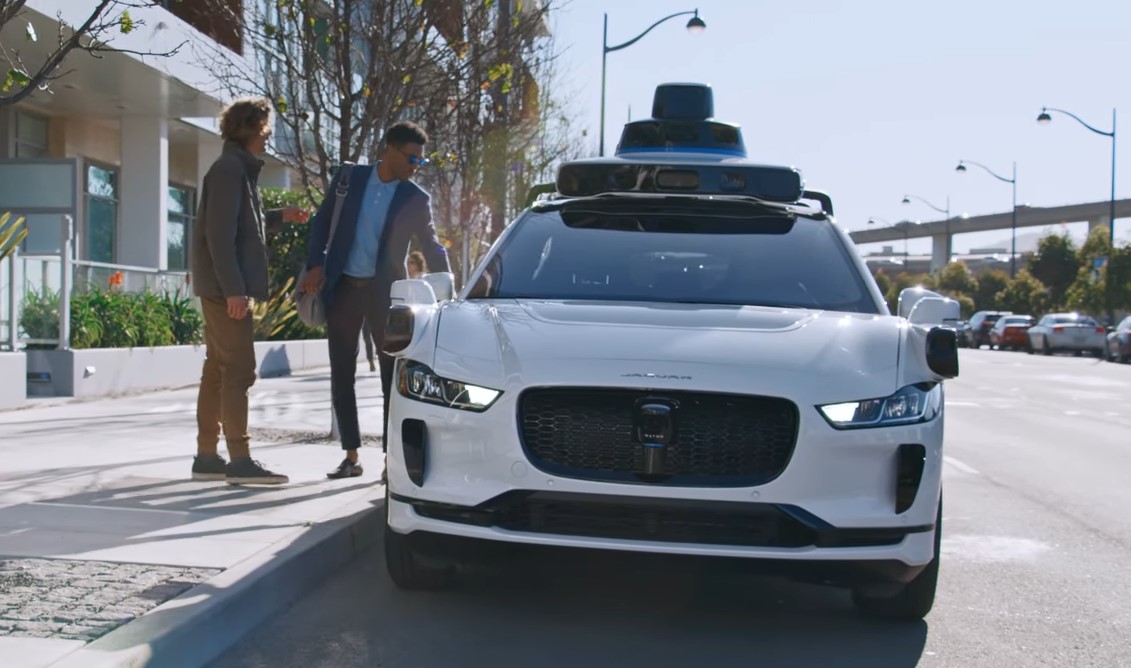 Uber s'associe à Waymo pour la conduite autonome à Phoenix