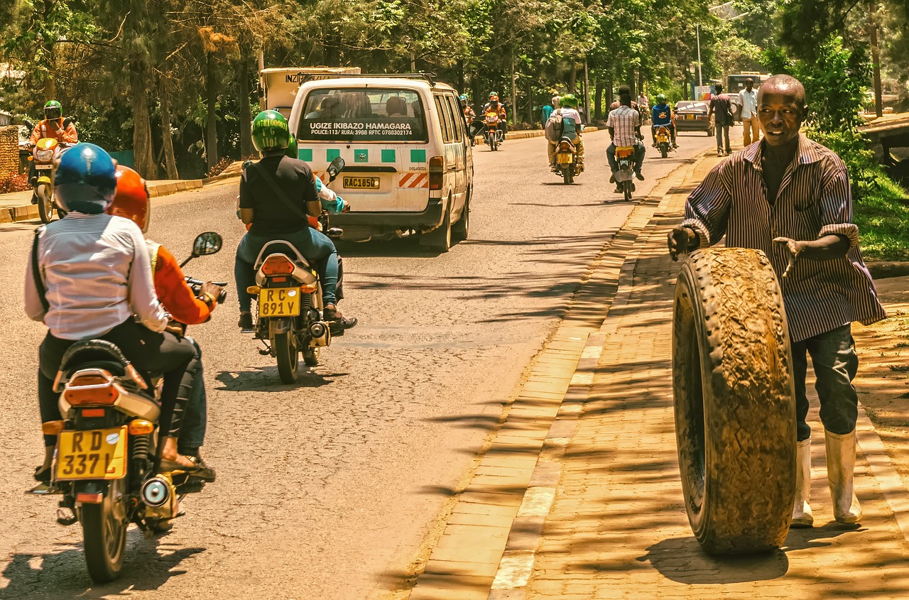 Motos-taxis à Kigali : Transport urbain phare