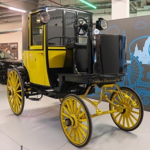 L'Histoire Oubliée du Taxi Électrique de Londres