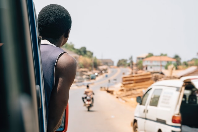 Taxis-motos à Mayotte : vers une légalisation ?