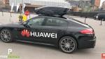 Une Porsche Panamera pilotée depuis un Huawei Mate 10 Pro